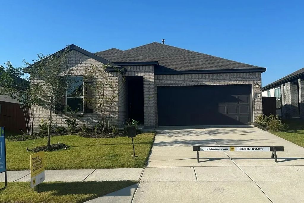 3917 Belleview Place, Crandall