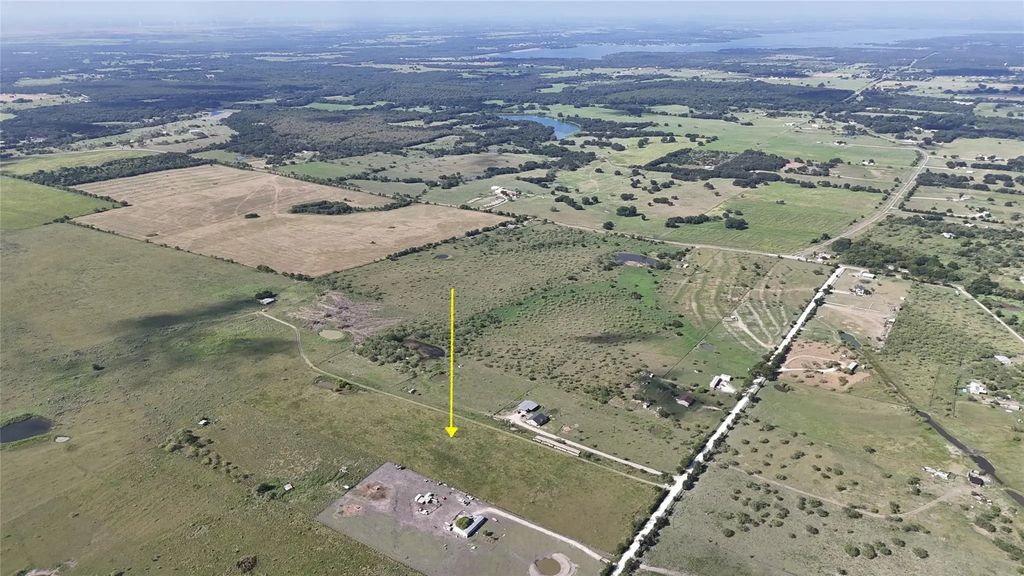 Lot 25 Nw County 2170 Road, Barry