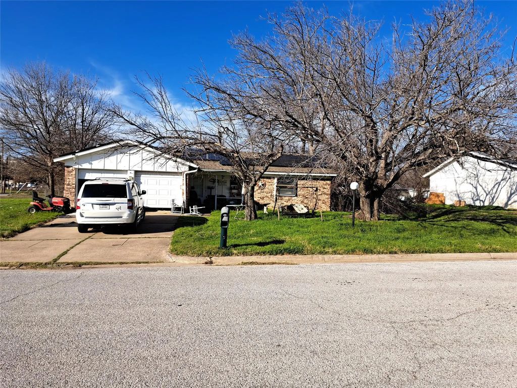7801 Conn Drive, North Richland Hills