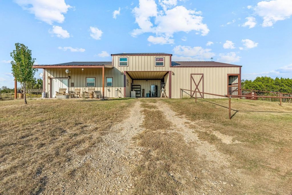 900 Lookout Point, Stephenville