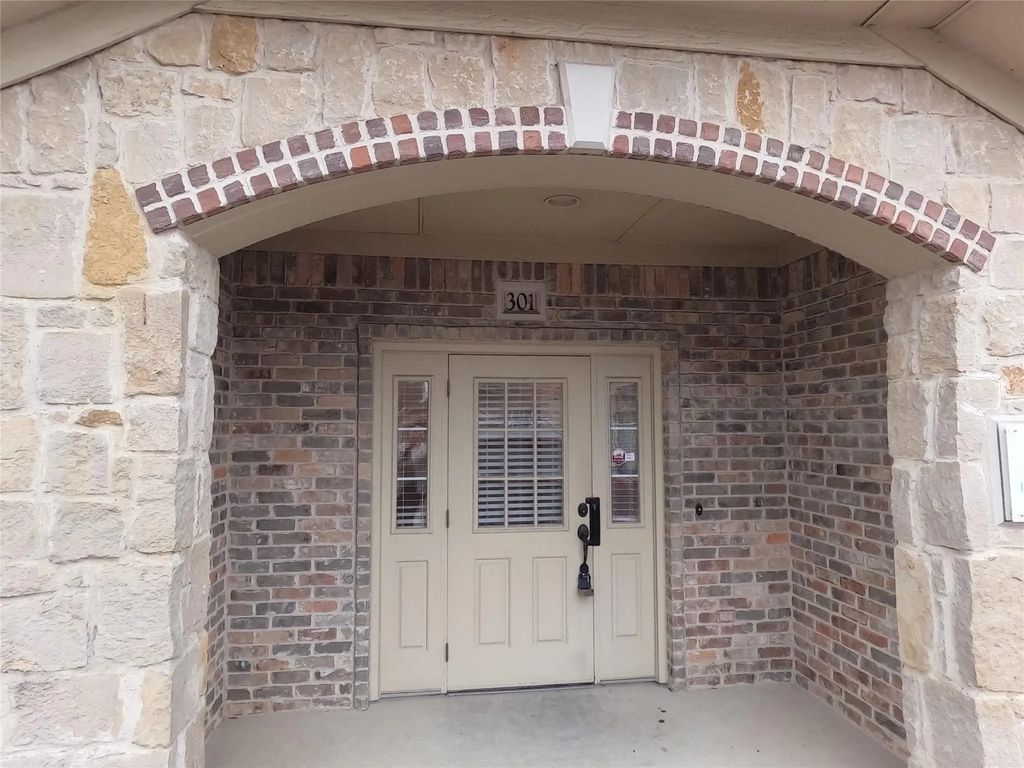 5850 Town And Country Boulevard 301, Frisco