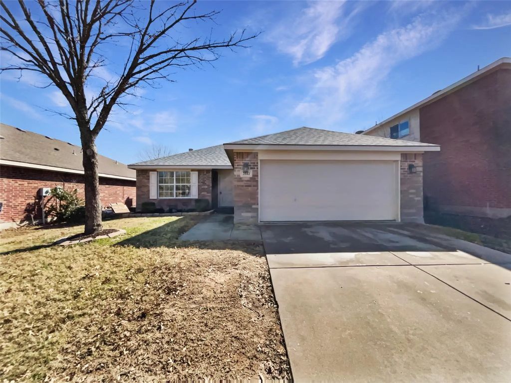 2042 Lake Trail Drive, Heartland