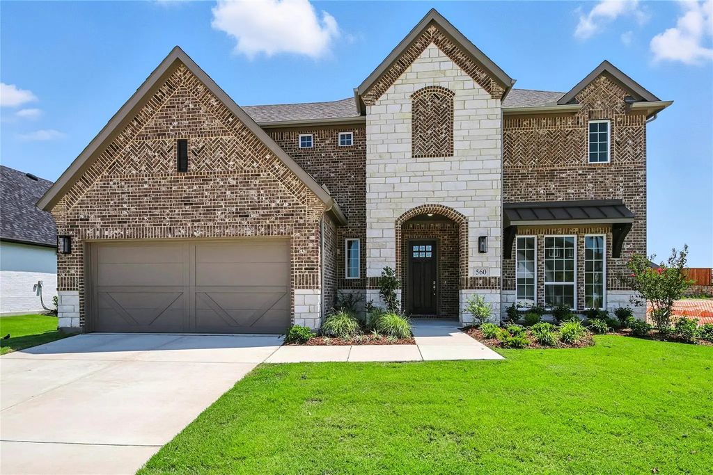 560 Flint Road, Waxahachie