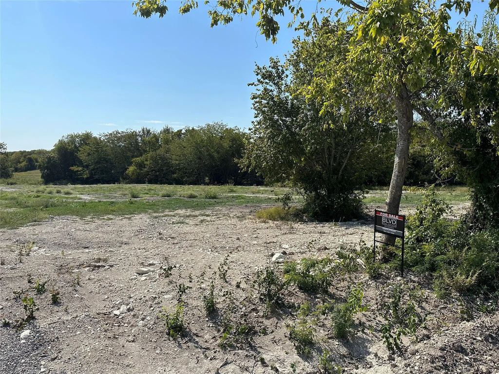 Lot 3 E Ball Street, Tom Bean