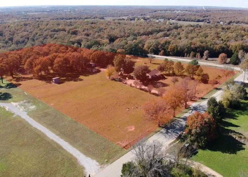 142 County Road 1591 Road, Alvord