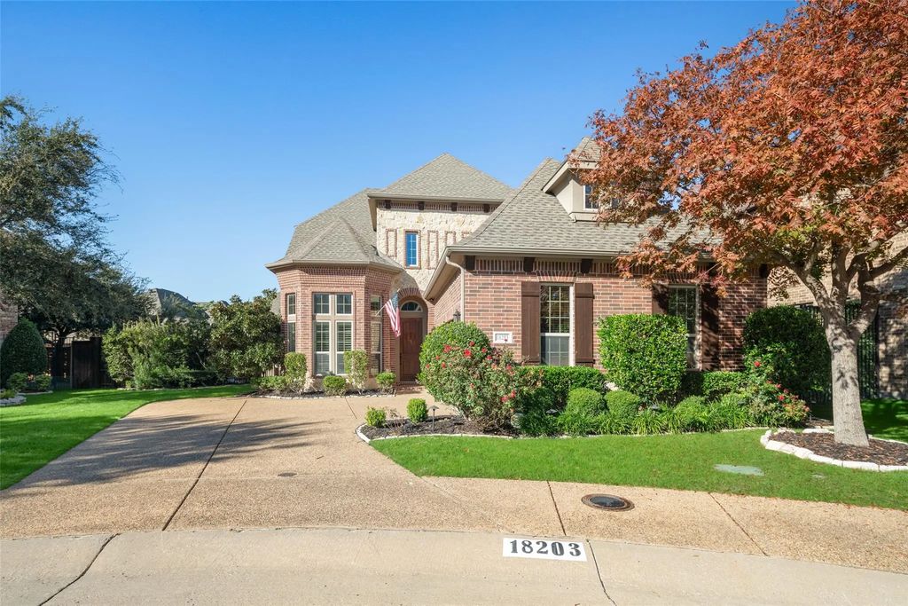 18203 Brighton Green, Dallas