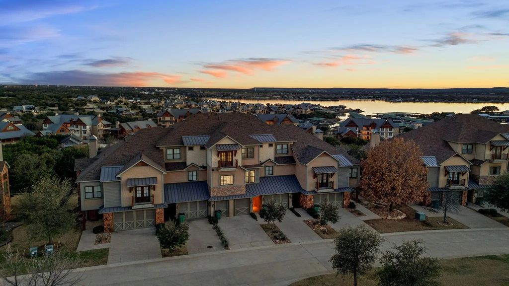 1027 Chapel Ridge Road, Graford