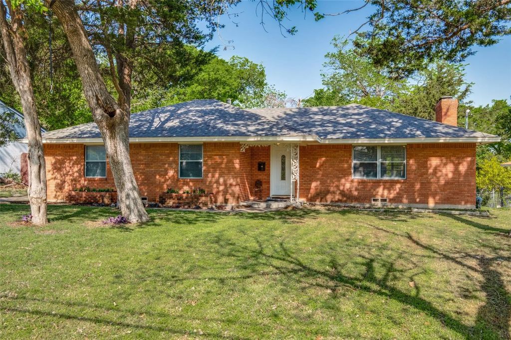 3843 Holliday Road, Dallas