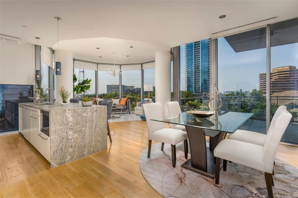 2900 Mckinnon Street 404, Dallas