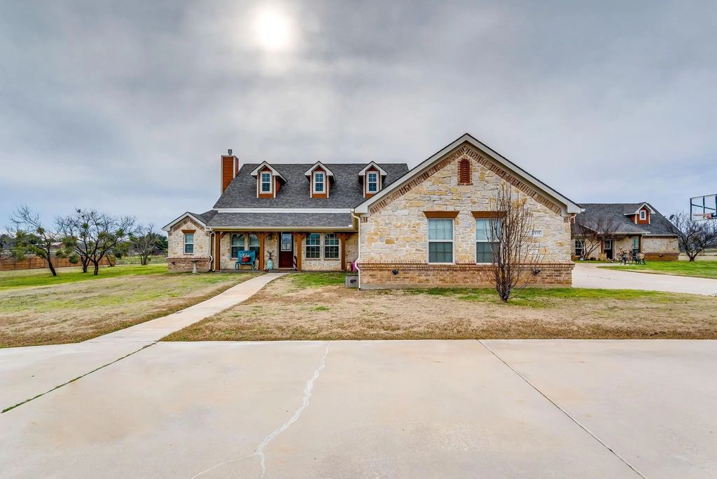 1575 Timber Creek Drive, Stephenville