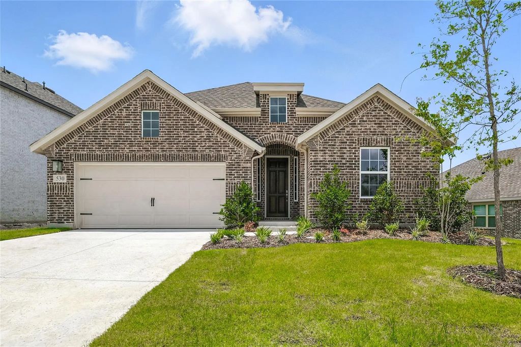 530 Red Barn Drive, Van Alstyne
