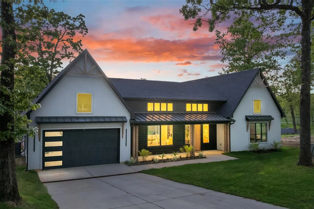 108 Deerhurst Lane, Mabank