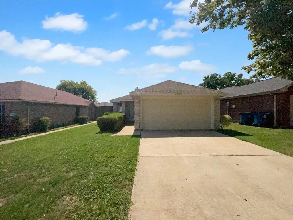 6705 Windward View Drive, Rowlett
