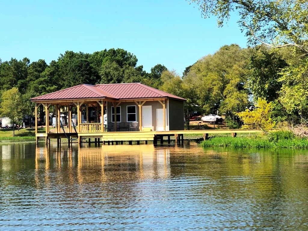 11524 Drakes Landing, Frankston