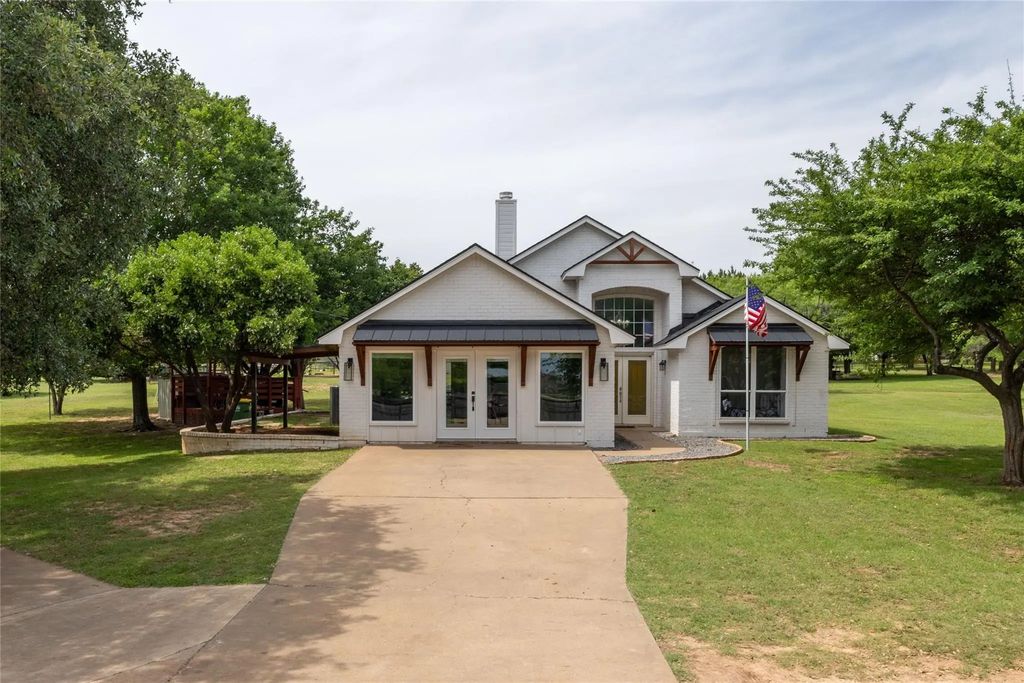4312 Rhea Road, Granbury