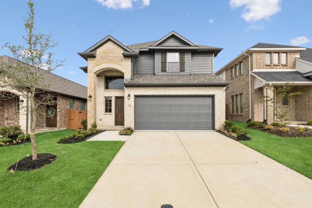 4126 Beale Street, Heartland