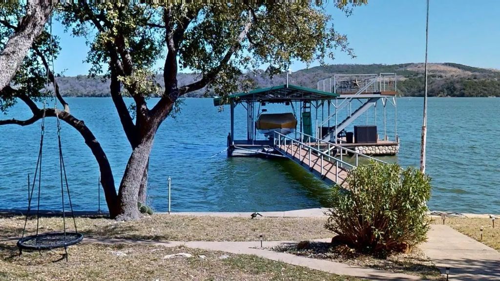 3725 Hazard Way, Possum Kingdom Lake