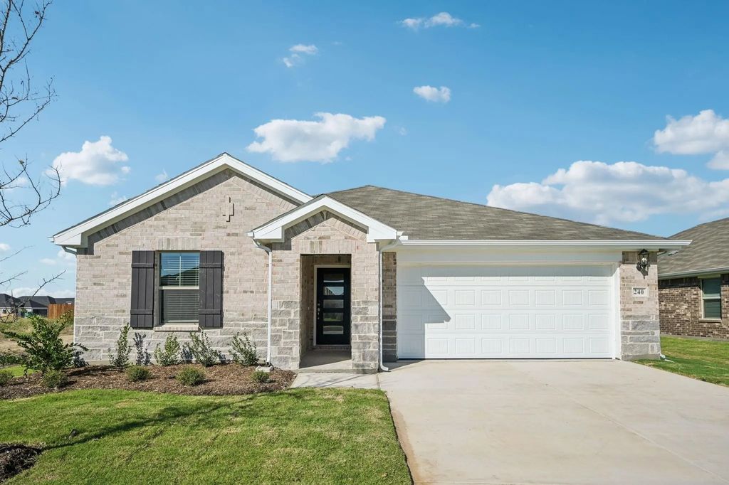 240 Canyon Oaks Drive, Greenville