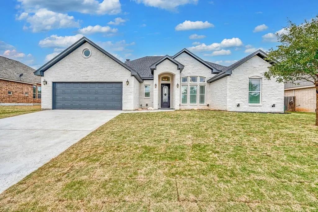 505 S Navajo Trail, McGregor