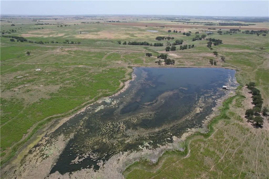 Fm 1444 Road, Burlington