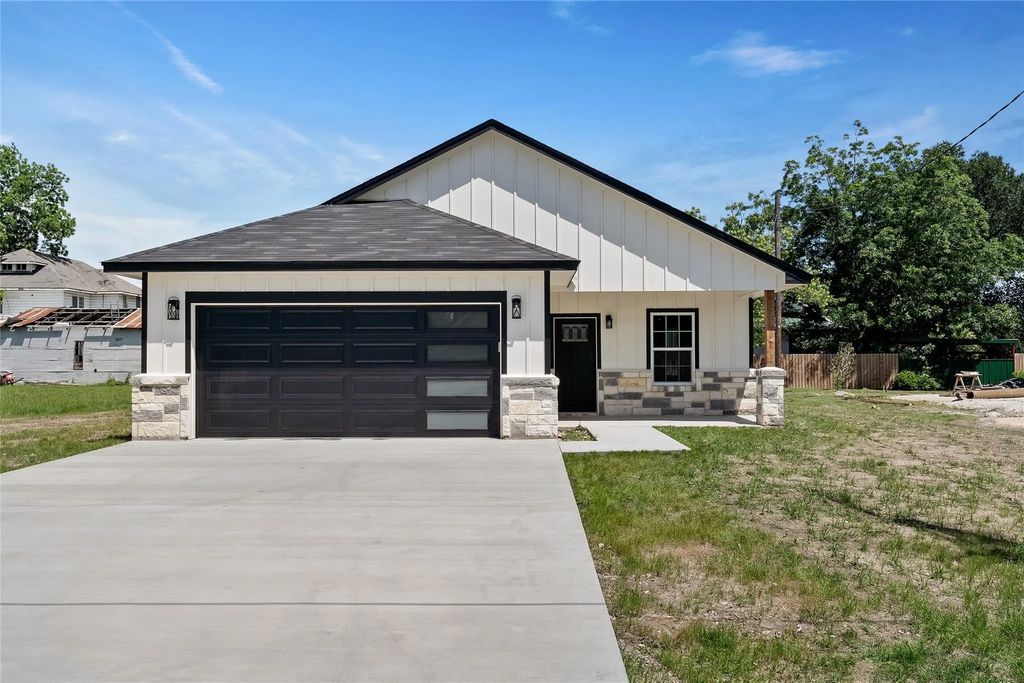 502 N Mignonette Drive, Kosse