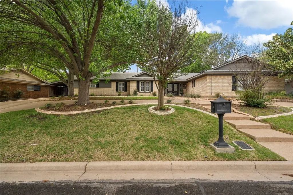 5301 Chaparral Drive, Waco