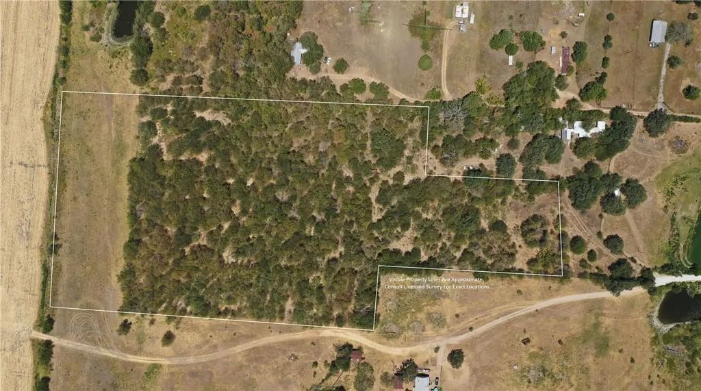 320 W Rocket Road, Lorena