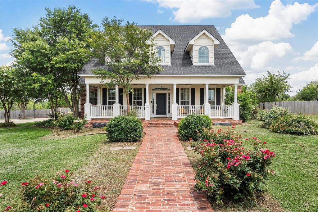 1240 Estes Road, Lorena