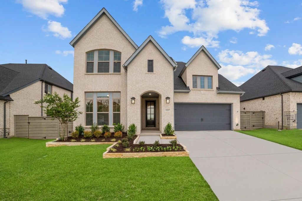 11317 Canopy Trail, Justin