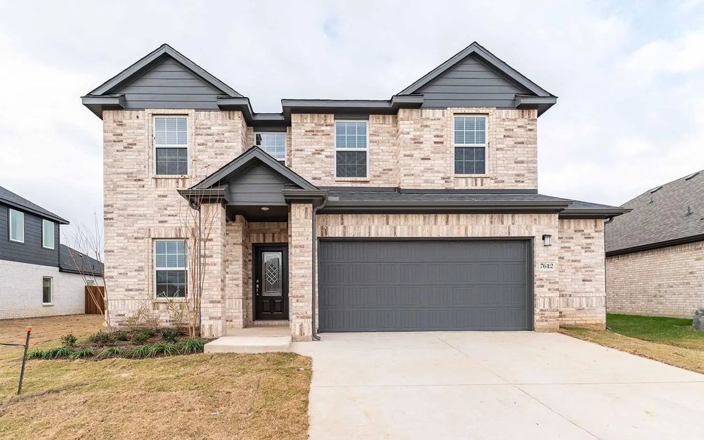 7612 Santolina Drive, Denton