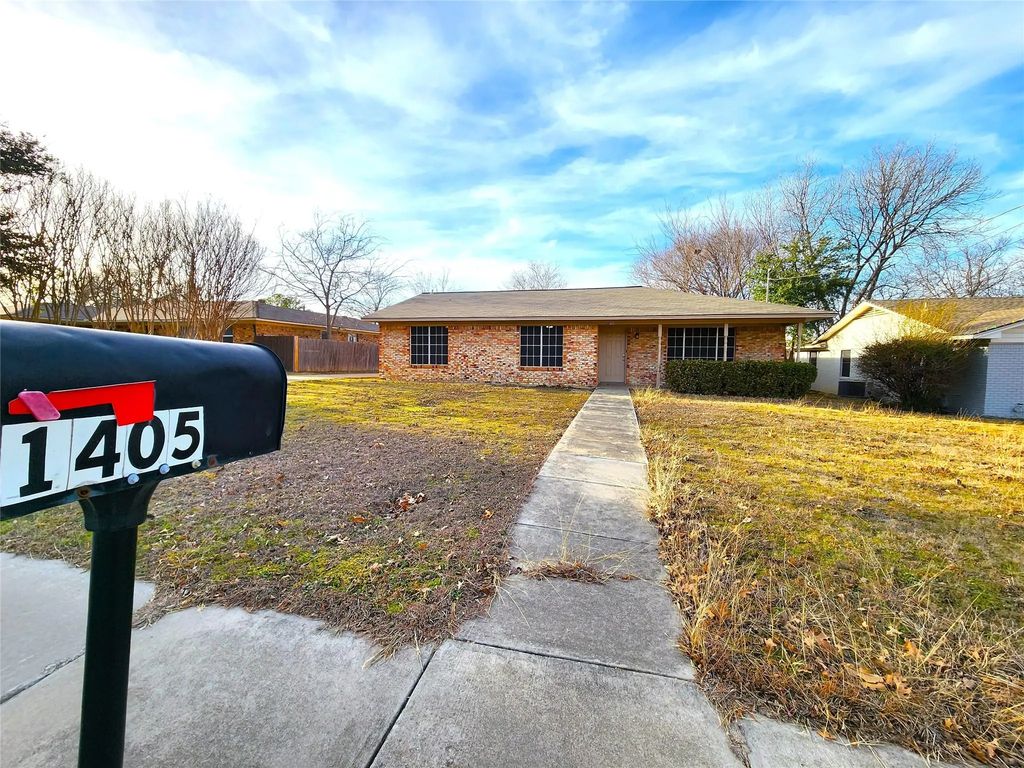 1405 E Sherman Drive, Denton