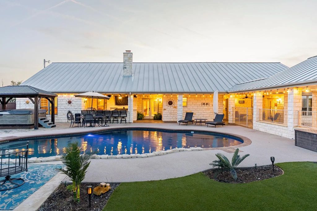 5693 Fm 2313, Lampasas