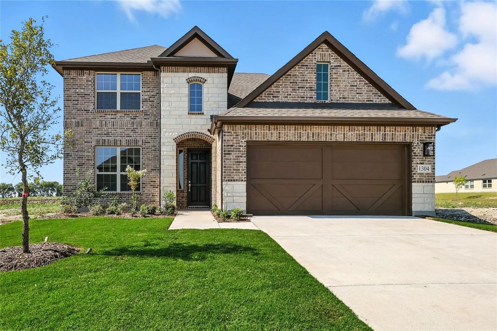 1304 Staffords Point Lane, Anna