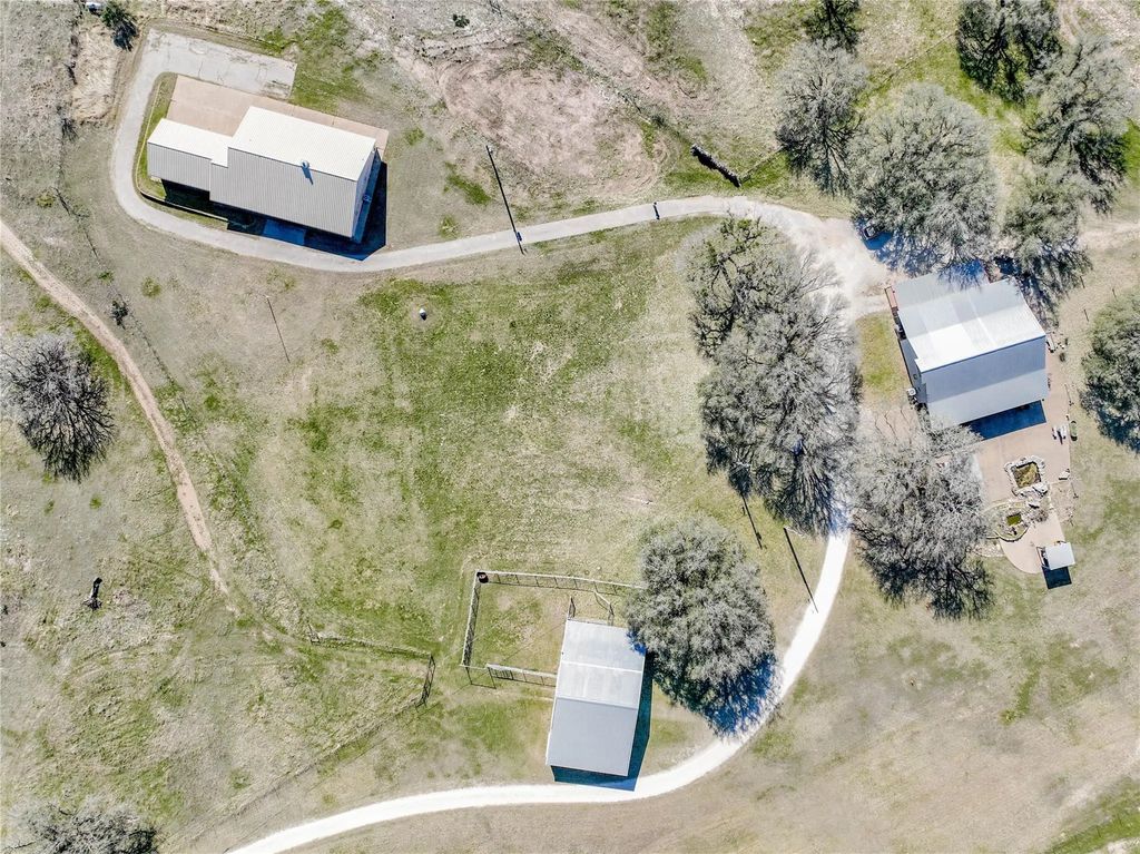 9051 Fm 205, Bluff Dale