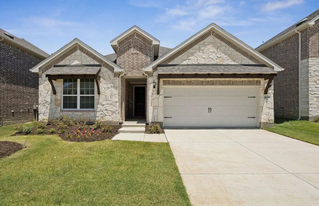 14538 Herschel Street, Pilot Point
