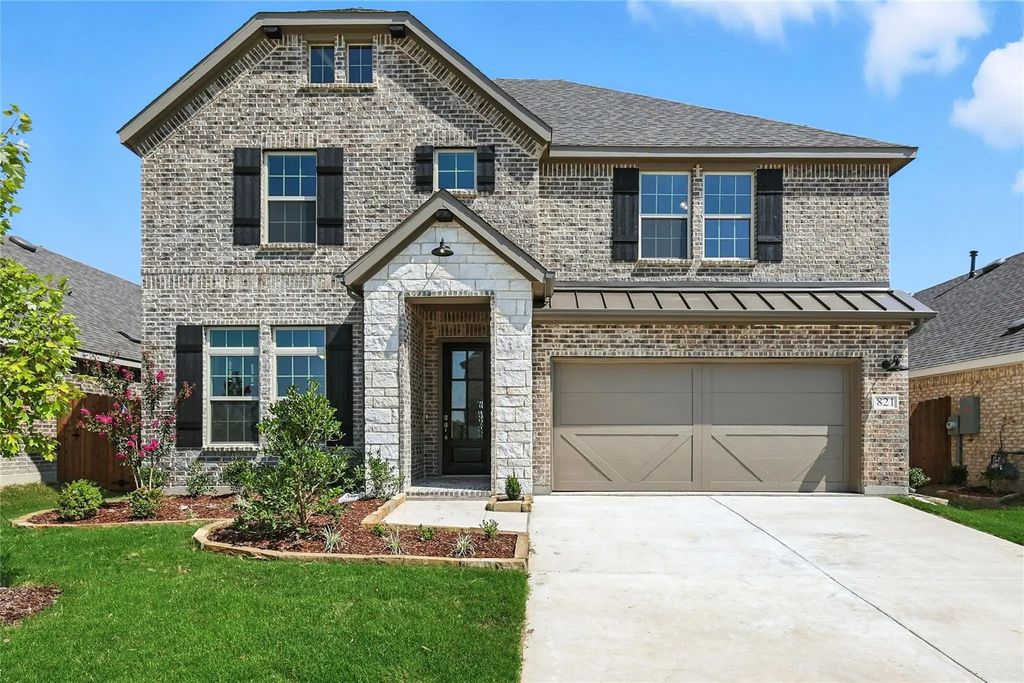821 Alderwood Drive, Red Oak