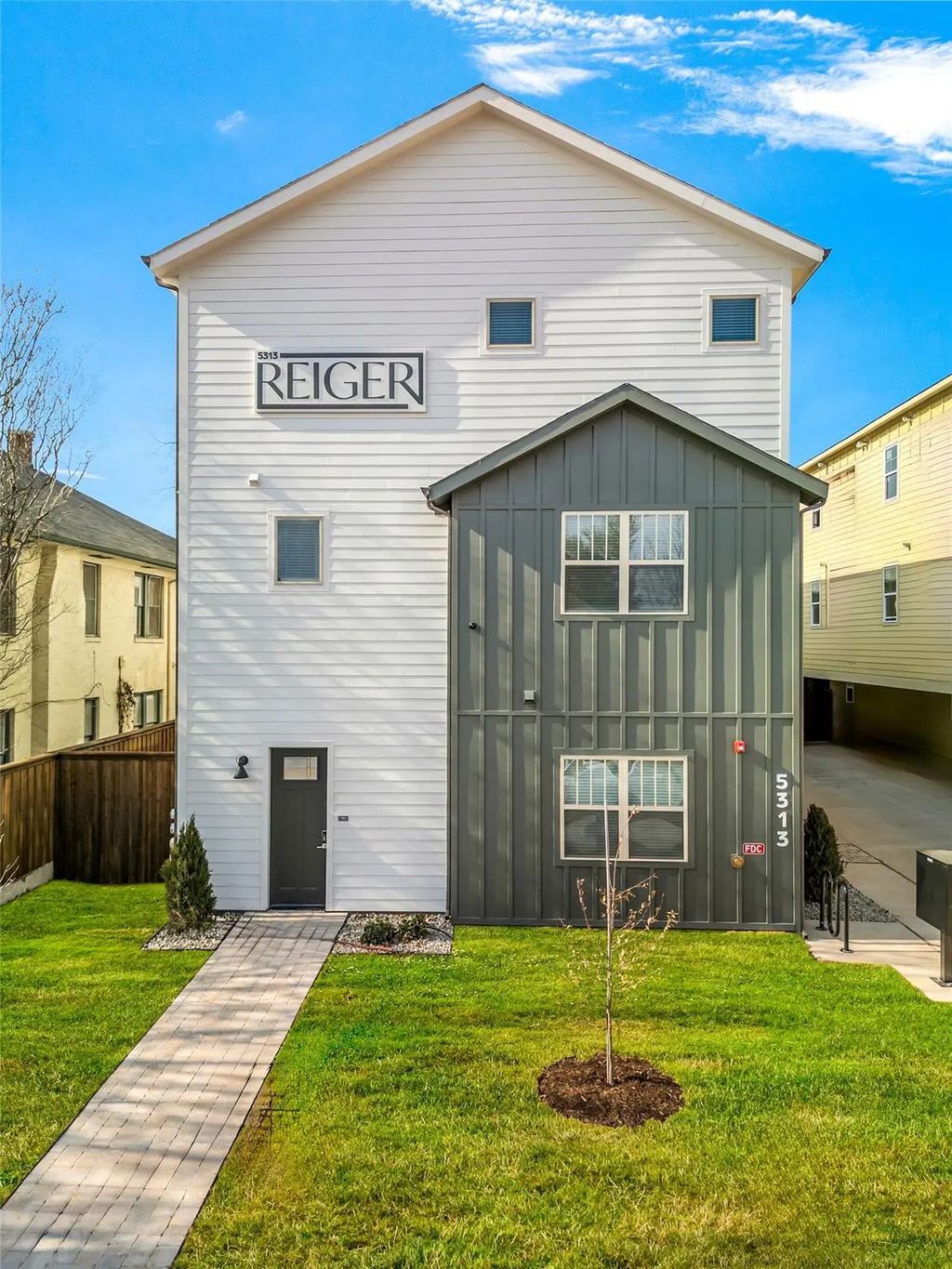 5313 Reiger Avenue 102, Dallas