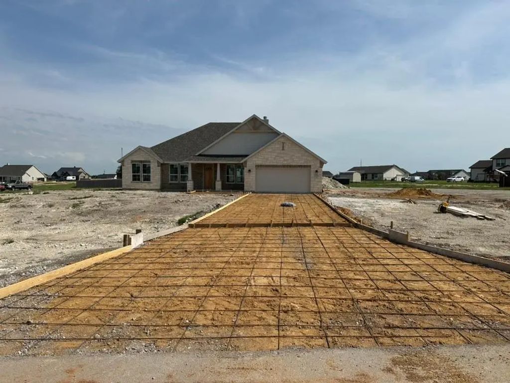 124 Llanos Drive, Decatur