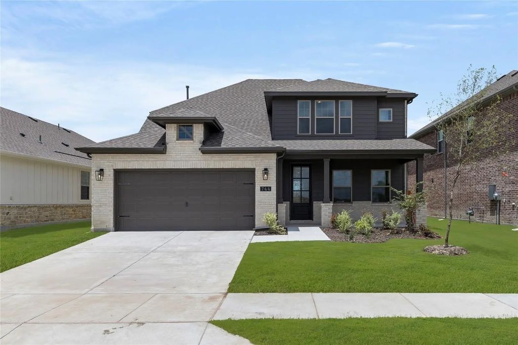 744 Waterhouse Lake Drive, Anna