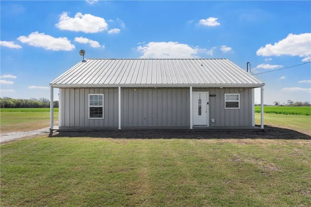 5730 Leroy Parkway, West
