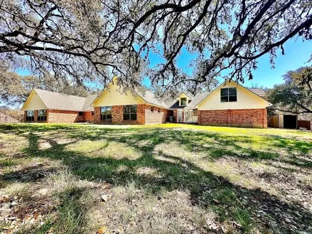 510 N Loop 121, Belton