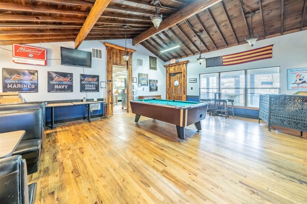 444 Keller Parkway, Keller