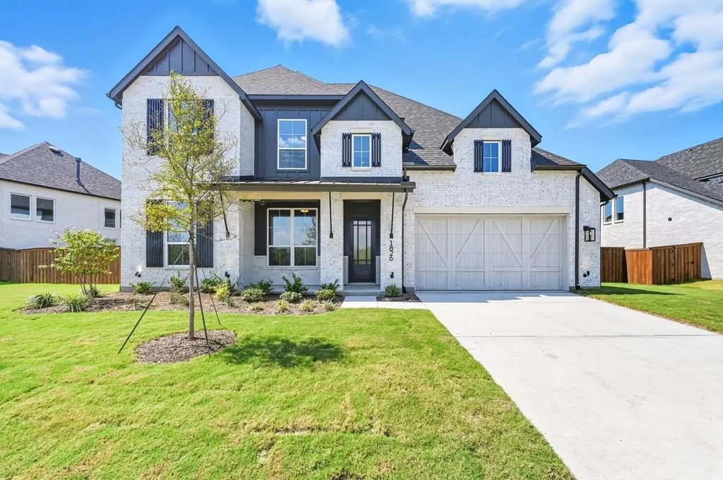 1826 Costa Verde Drive, McLendon Chisholm