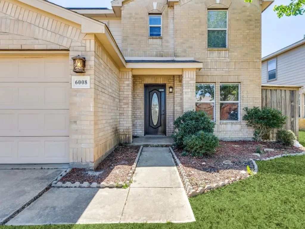 6008 Mckaskle Drive, Fort Worth
