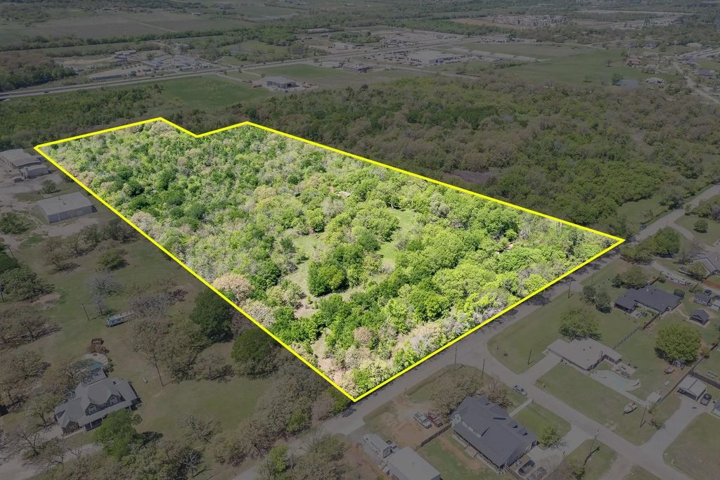 3601 Dove Creek Road, Cleburne
