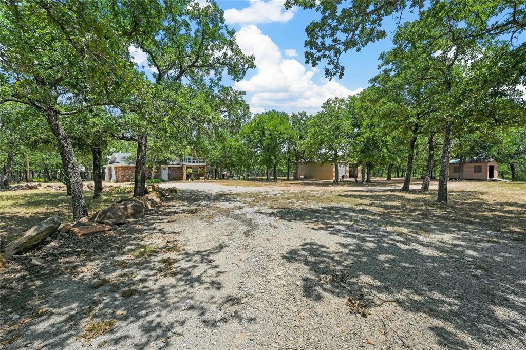 446 Montgomery Road, Mineral Wells