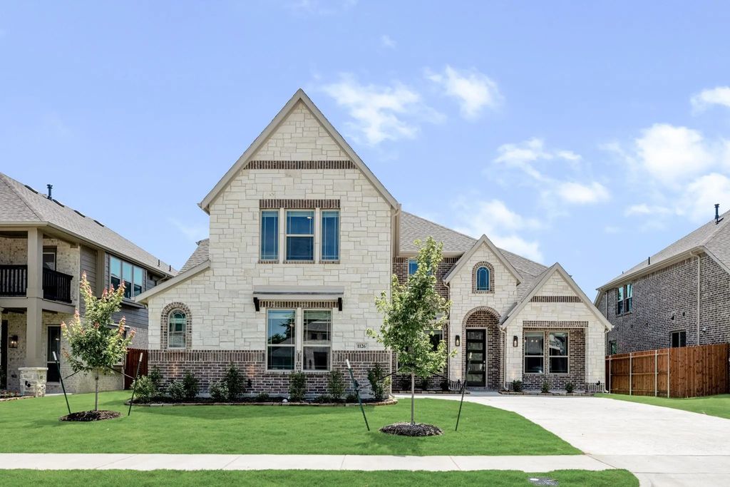 1126 Cardinal Drive, Midlothian