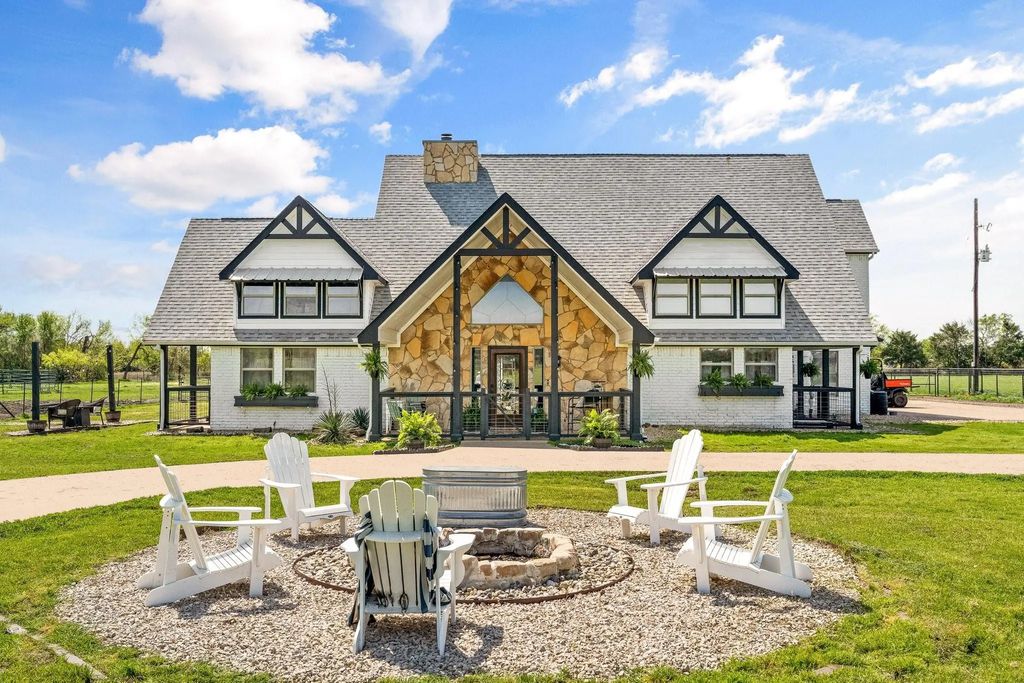 4469 County Road 2727, Caddo Mills