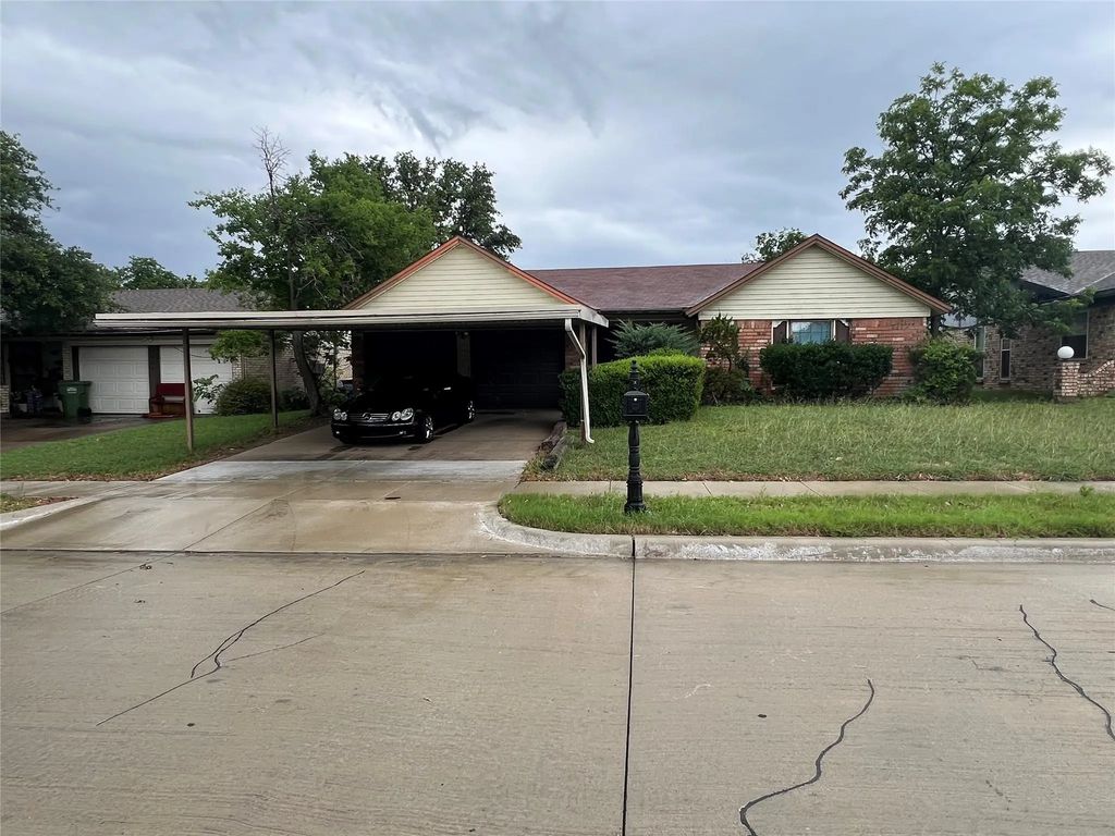 6428 Meadowlark Lane E, Watauga