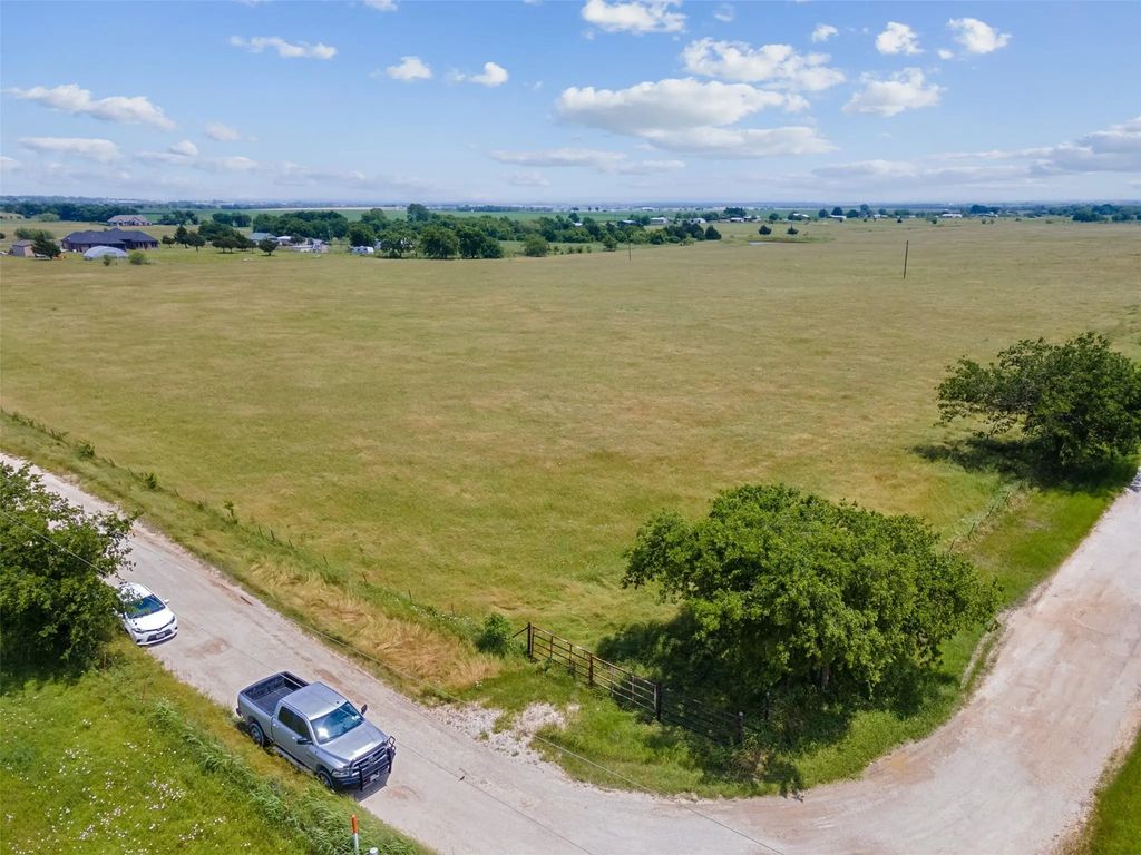 9152 County Road 408a, Grandview